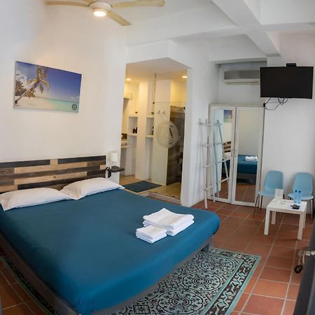 Colonial House Hotel Santo Domingo Exterior photo